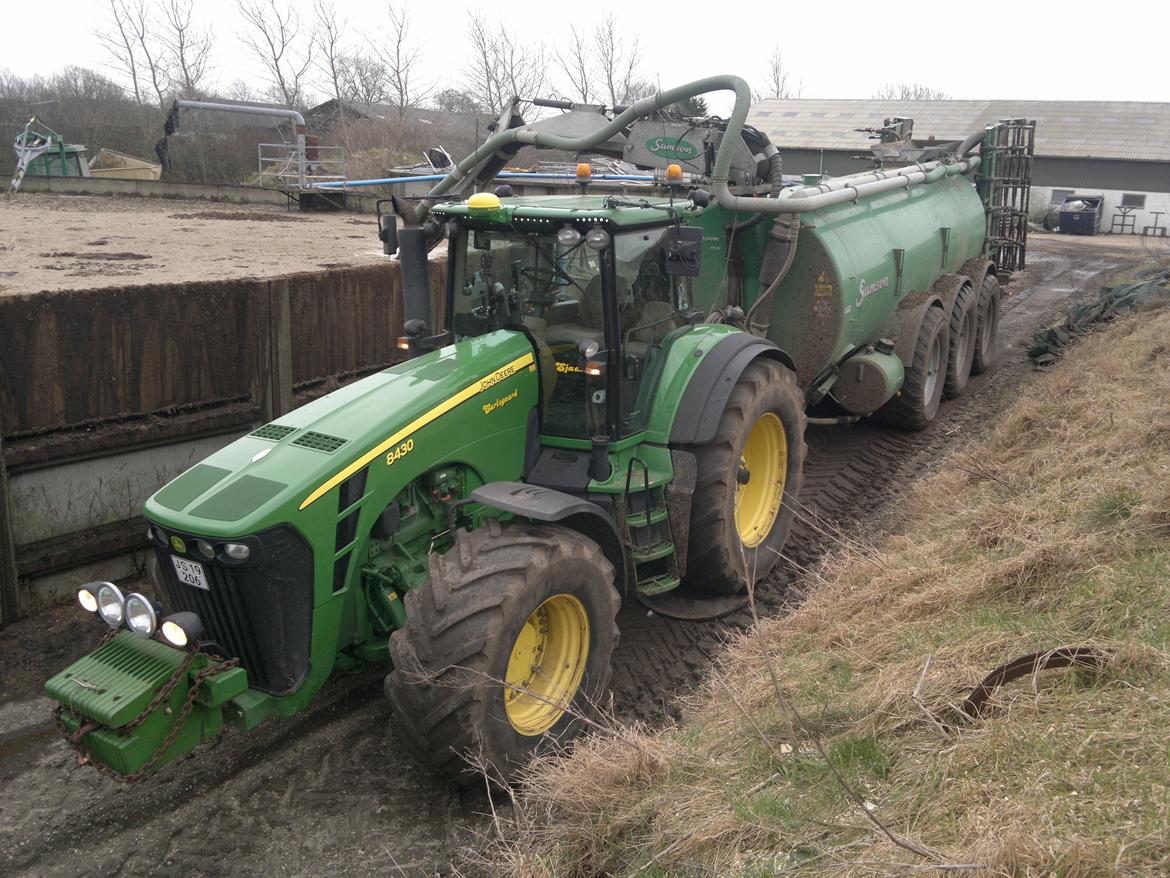 John Deere 8430 billede 6