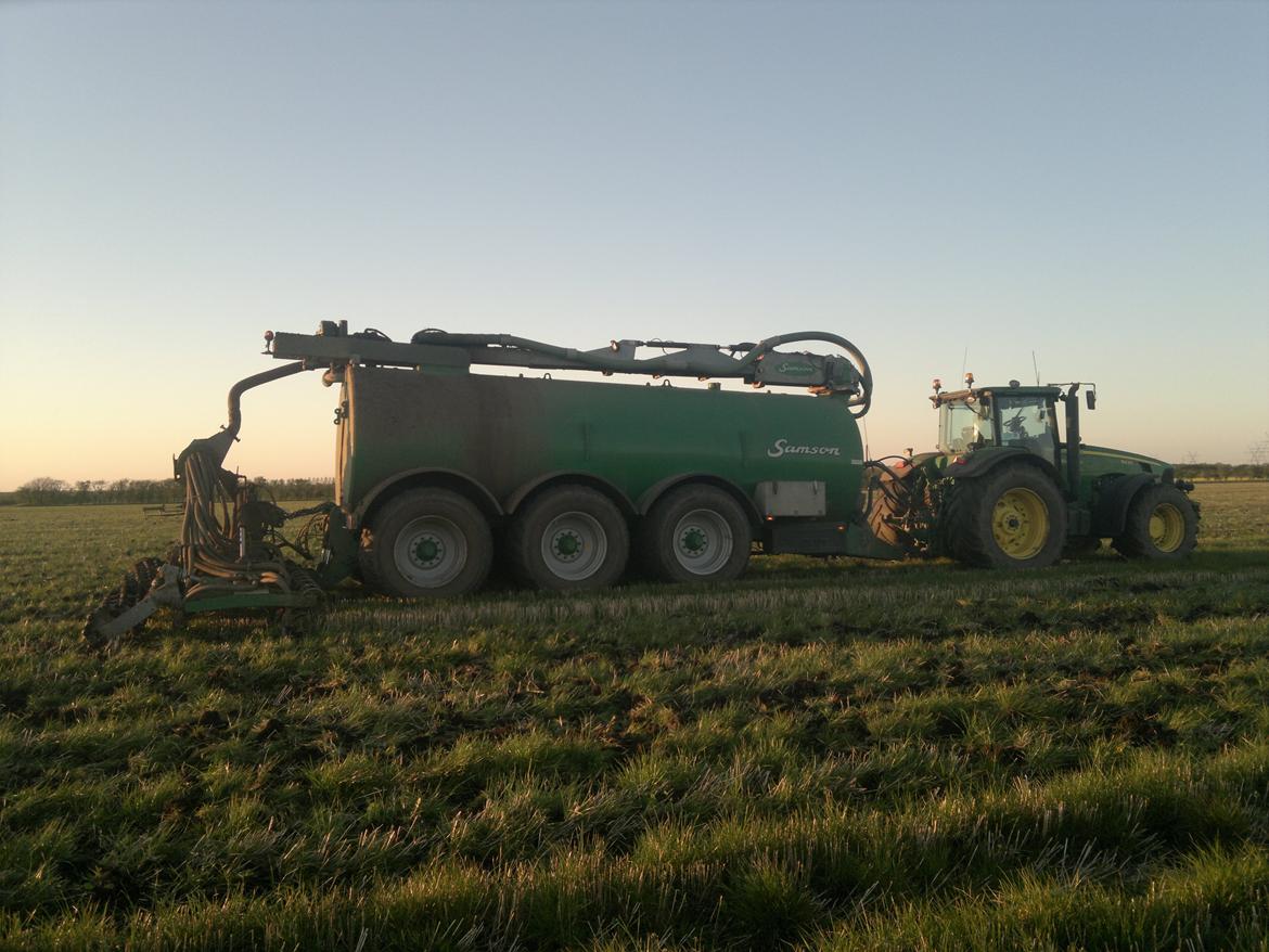 John Deere 8430 billede 7