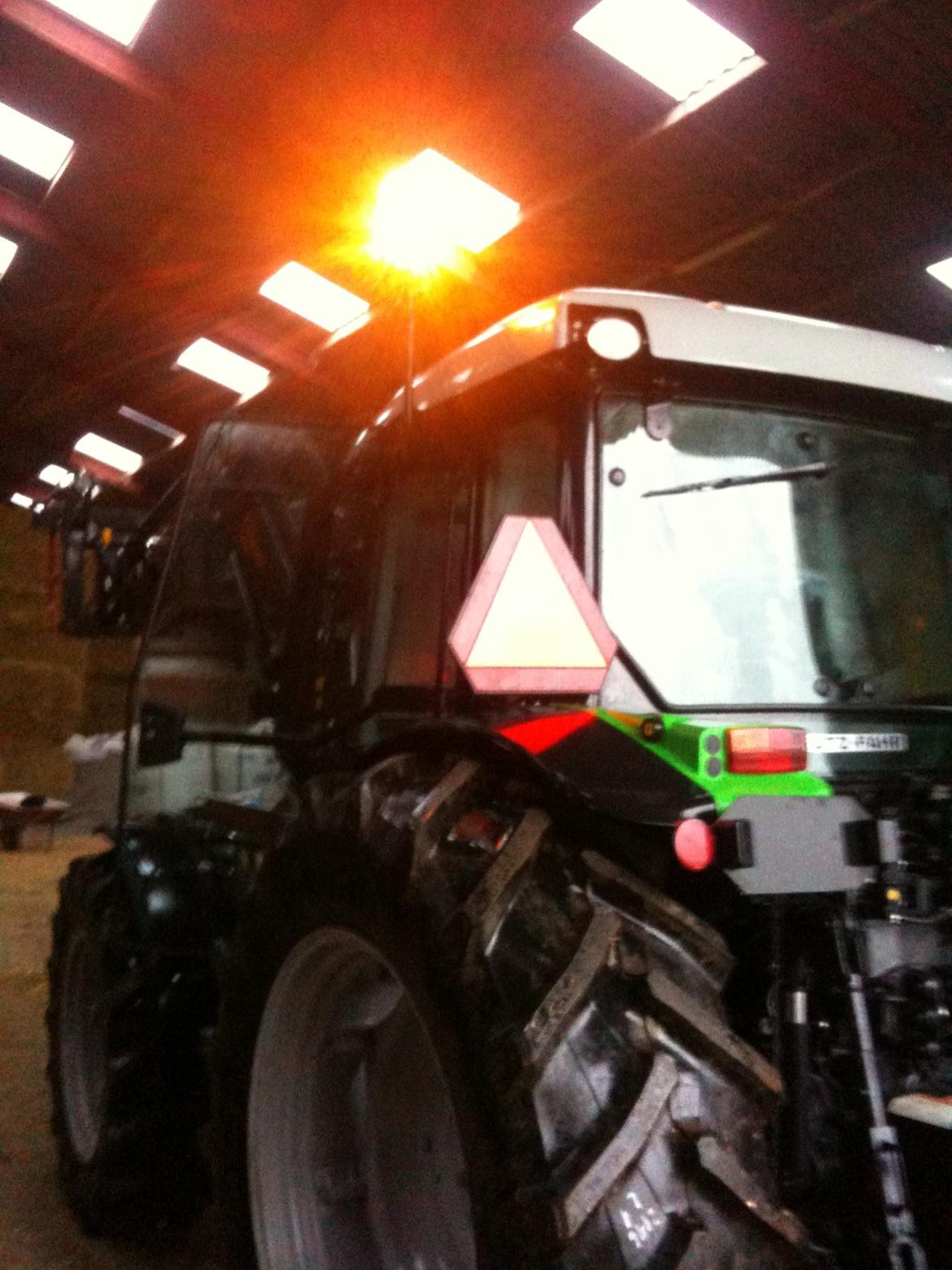 Deutz-Fahr Agrofarm 100 billede 6