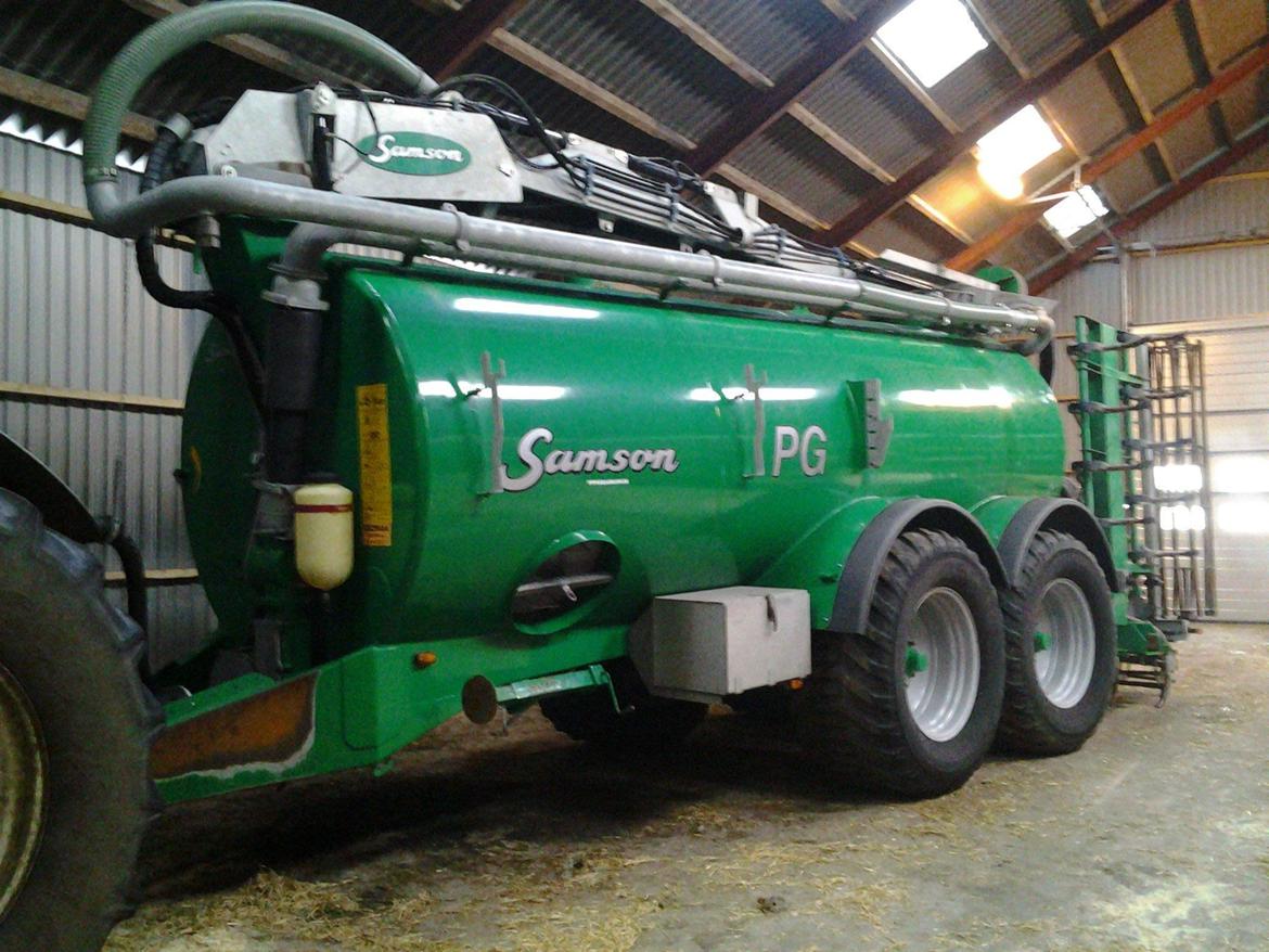 New Holland TM 190 - Ny gyllevogn købt jan. 2013 billede 5