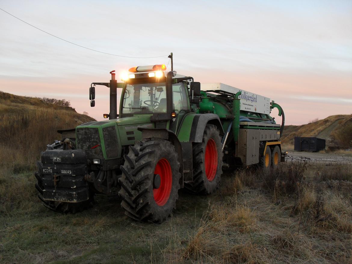Fendt Favorit 824 billede 7