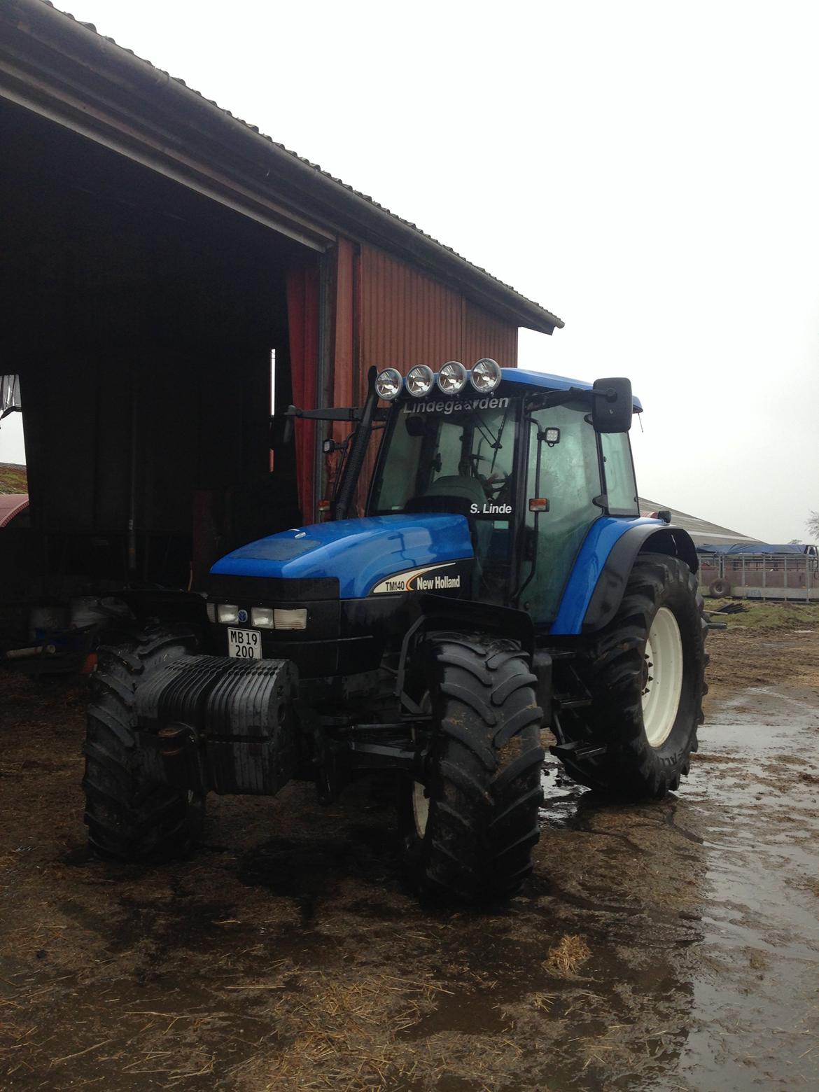 New Holland TM 140 billede 2