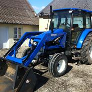 New Holland L 85