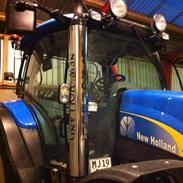 New Holland T6010 Delta