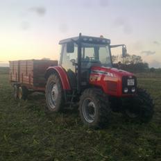 Massey Ferguson 5435 dyna 4