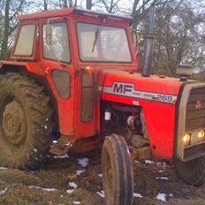 Massey Ferguson 265
