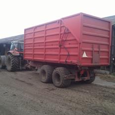 Massey Ferguson 6485 (DynaShift)