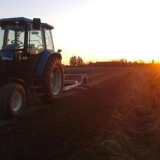 New Holland 7740 SLE