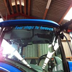New Holland T6010 Delta