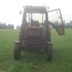 Case IH 885 XL