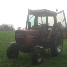 Case IH 885 XL