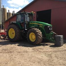 John Deere 7930