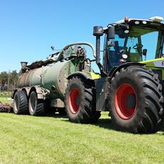 Claas Xerion 3800