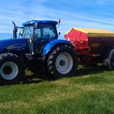 New Holland t 7050