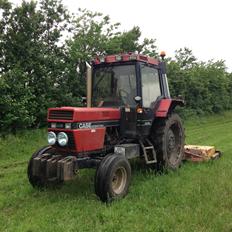 Case IH 844 XL