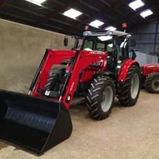 Massey Ferguson 5610 dyna 4
