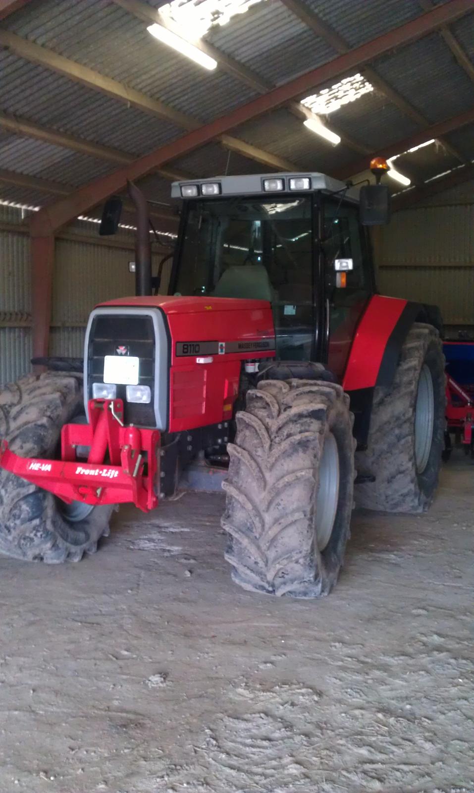 Massey Ferguson 8110 billede 2