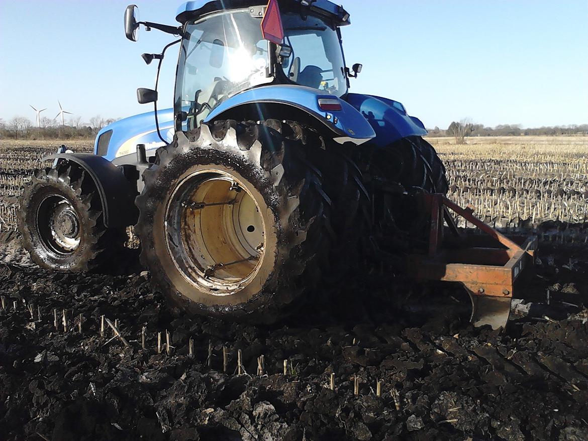 New Holland T6080 RC - Det var lidt fedtet! billede 15