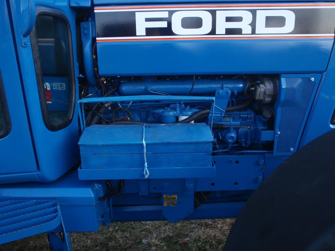 Ford Tw 15 force 2(Malene) - med hjemmelavet værktøjskasse holder billede 7