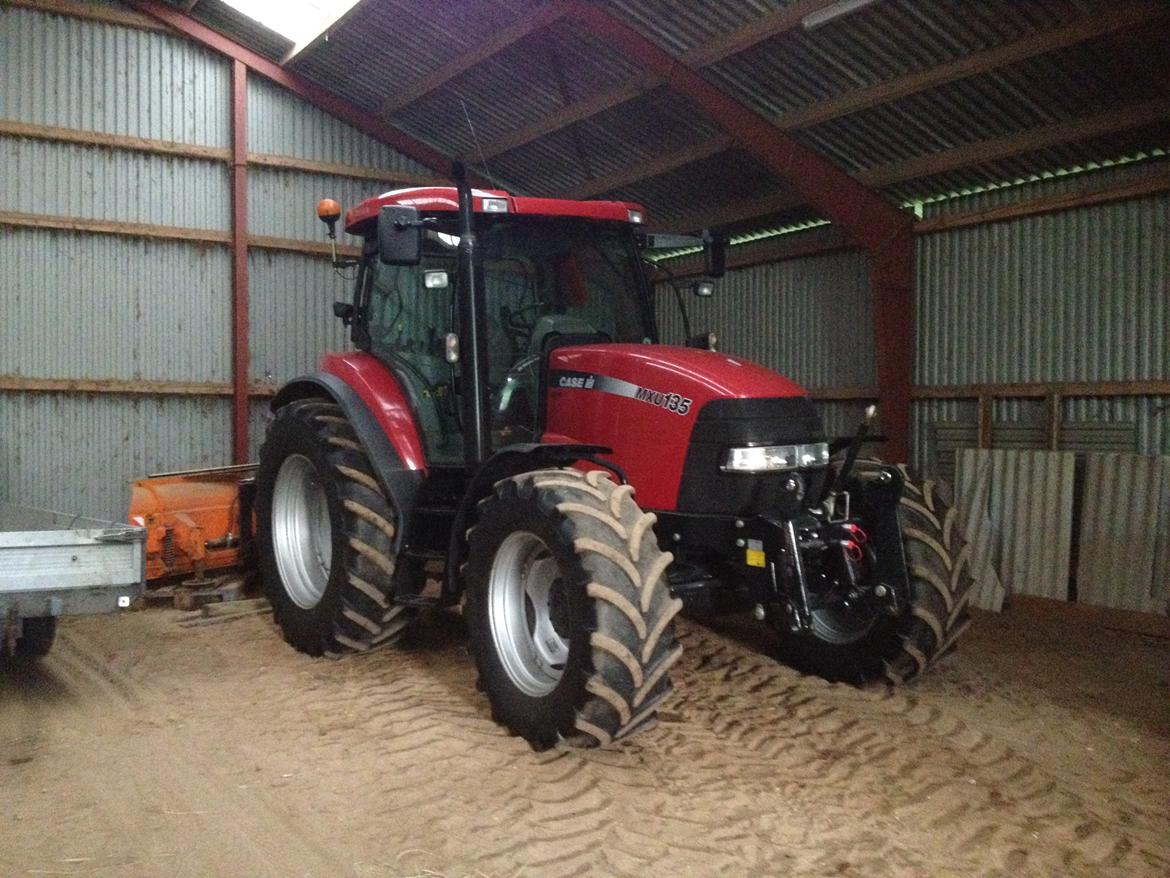 Case IH MXU 135 billede 1