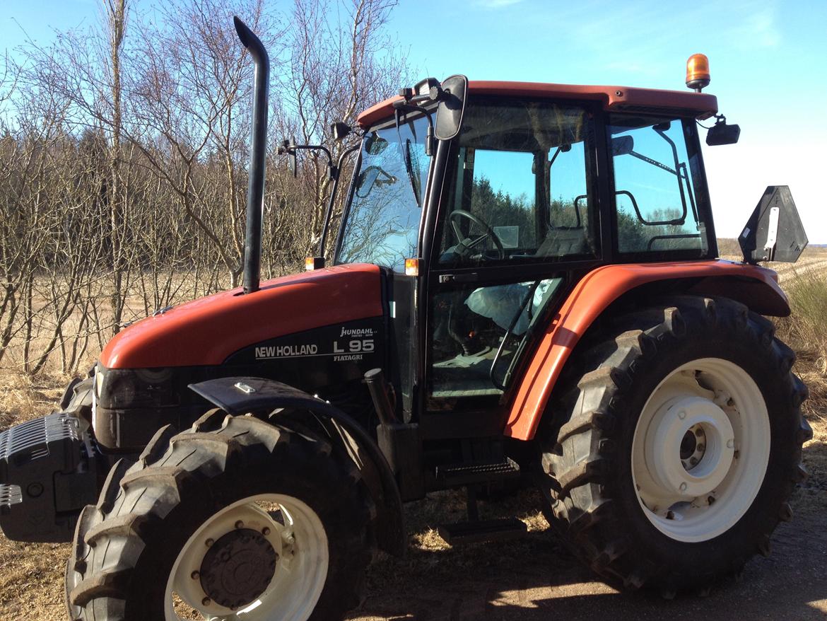 New Holland L 95 - da vi fik den 5/4/2013 billede 2