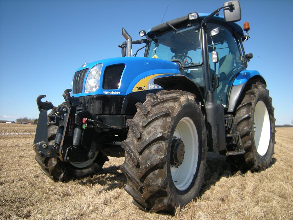 New Holland T6030 Delta (Solgt) billede 4