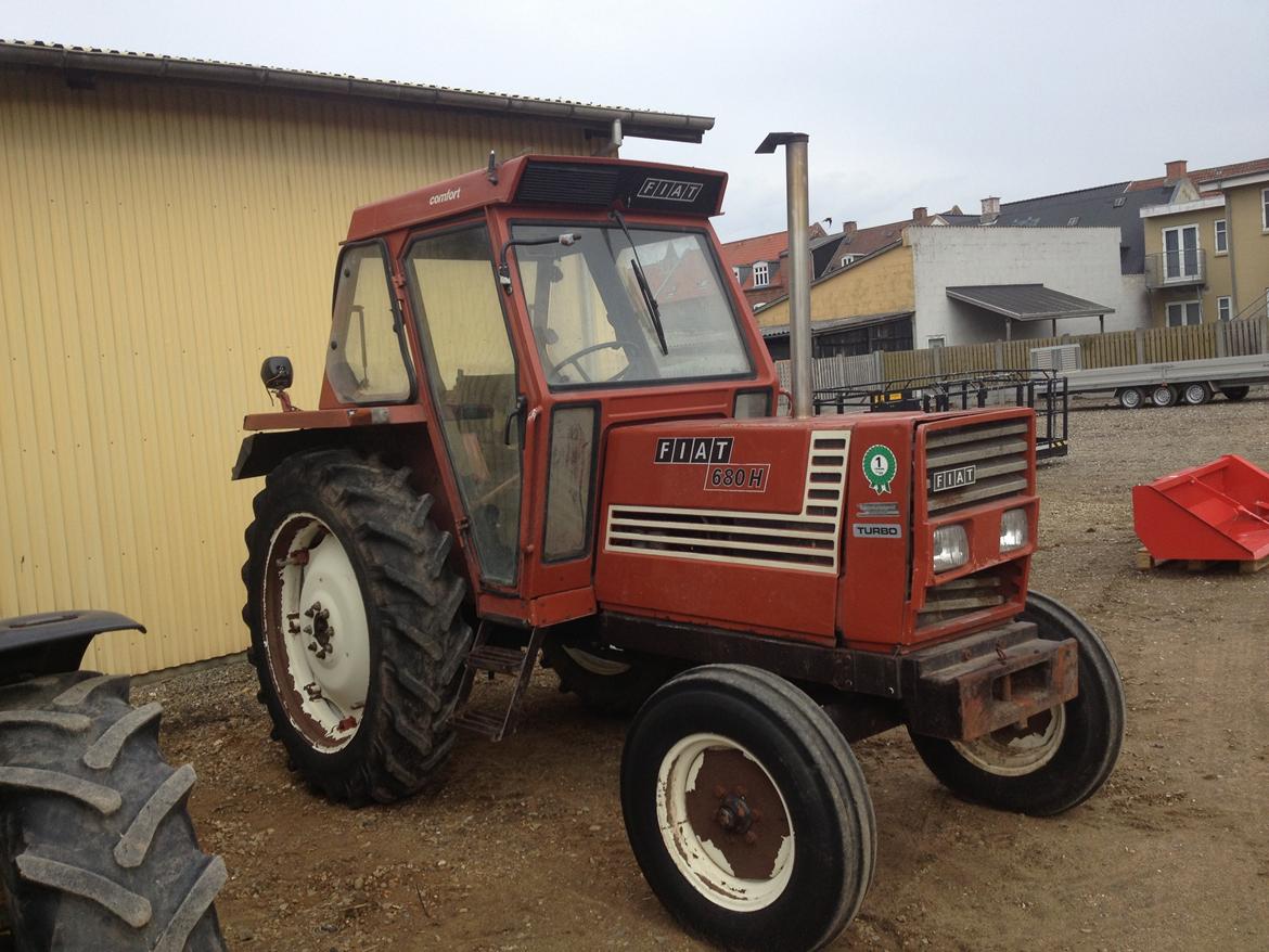 Fiat 680 H - nu står den til salg ved jhundal i skive billede 1