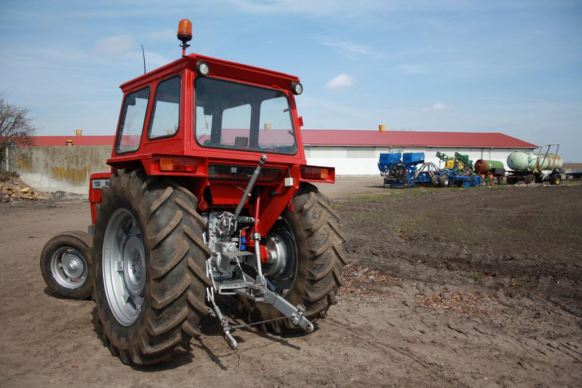 Massey Ferguson 1104 billede 16