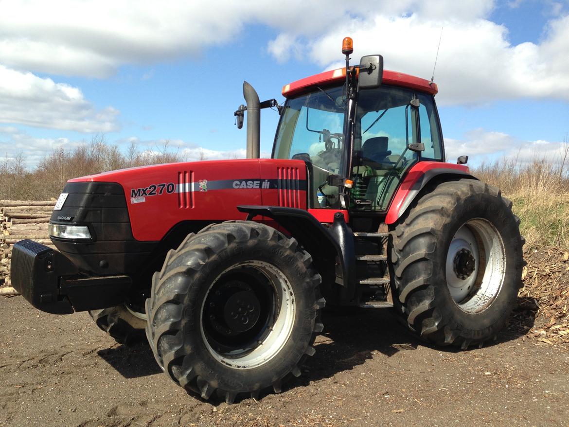 Case IH MX270 - Lige efter kørsel  billede 1