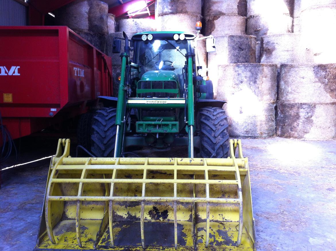 John Deere 6630 billede 2