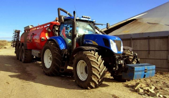 New Holland T7060 Power Command billede 6