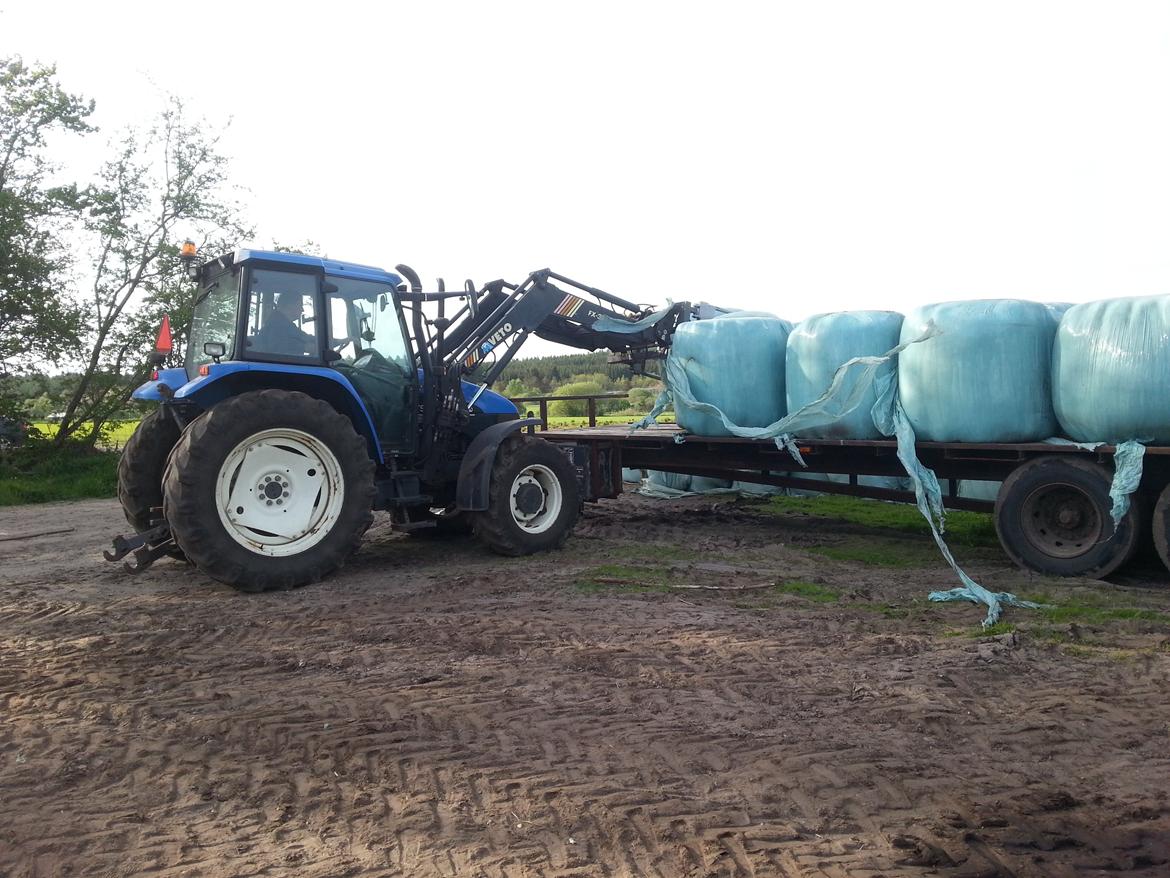 New Holland ts100 billede 17