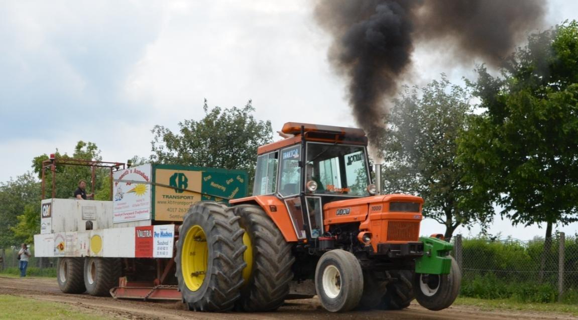 Fiat 1000 - Afsted til træk i 5700 kilo klassen igen da Majoren er gået i stykker. Rart med en afløsertraktor der aldrig svigter billede 6