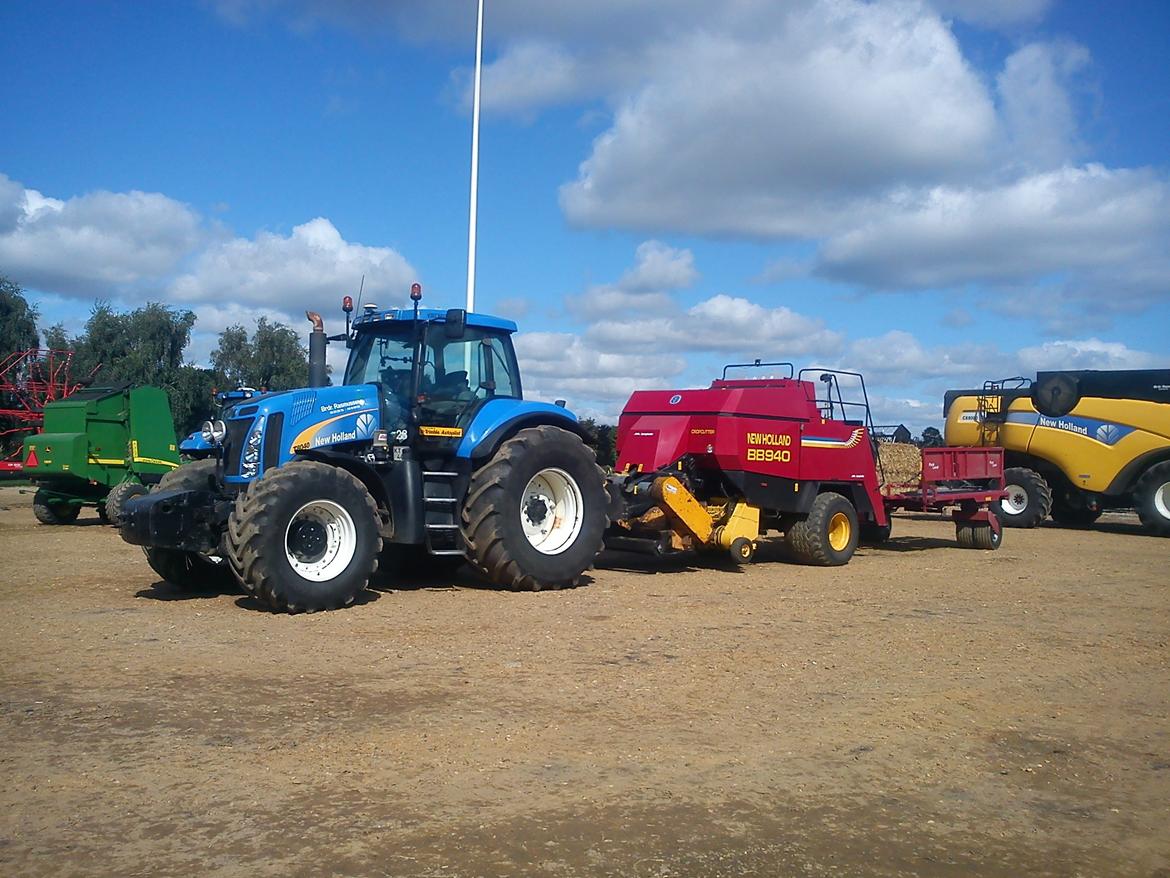 New Holland T8040 billede 5