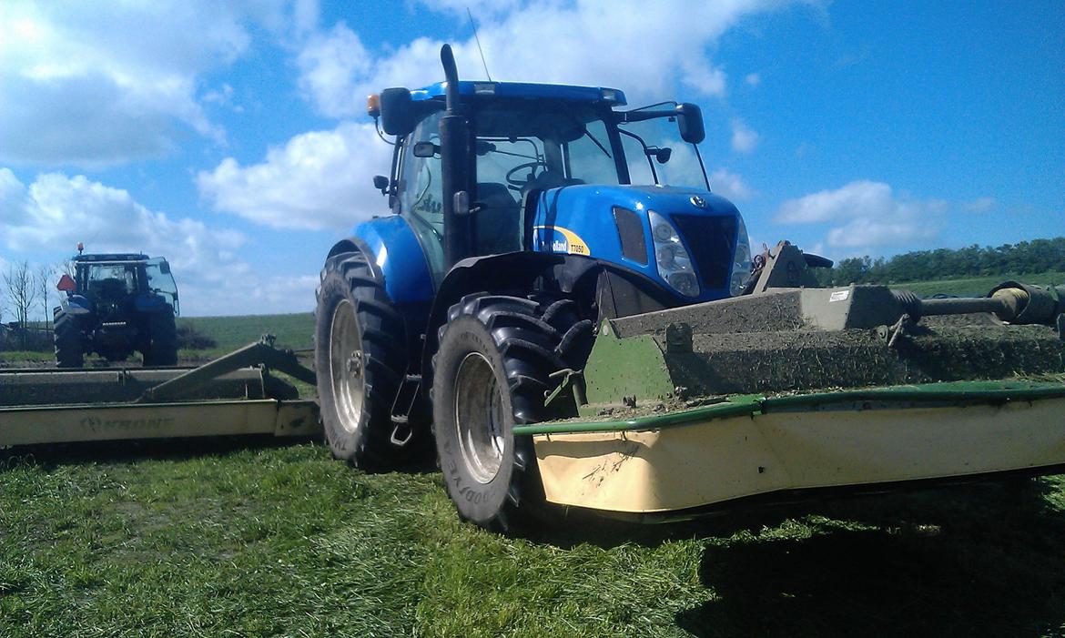New Holland t 7050 billede 5