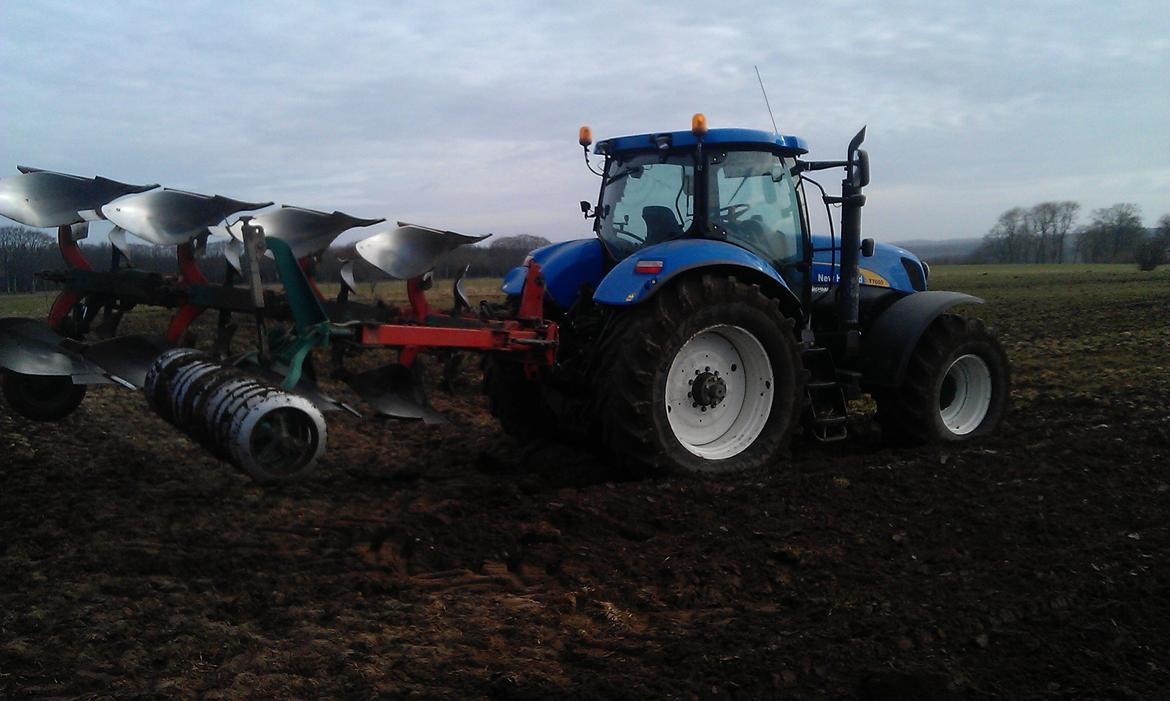 New Holland t 7050 billede 11