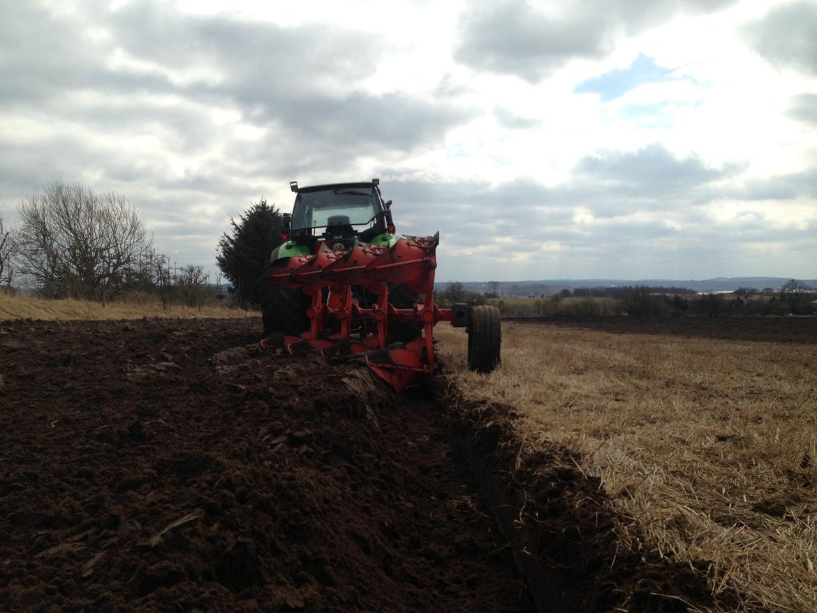 Deutz-Fahr Agrotron 106 - set fra furen af. billede 8