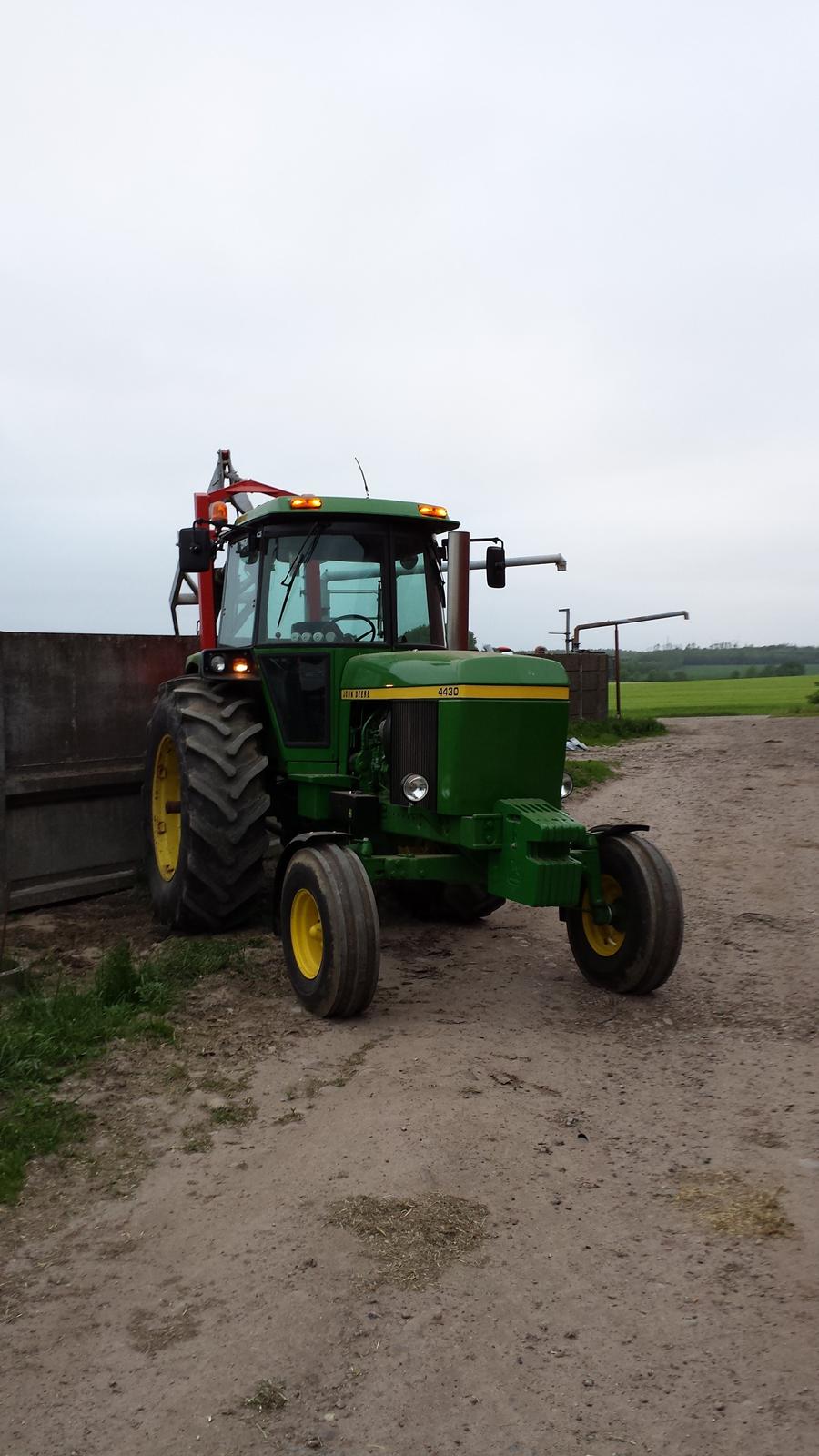 John Deere 4430 billede 18