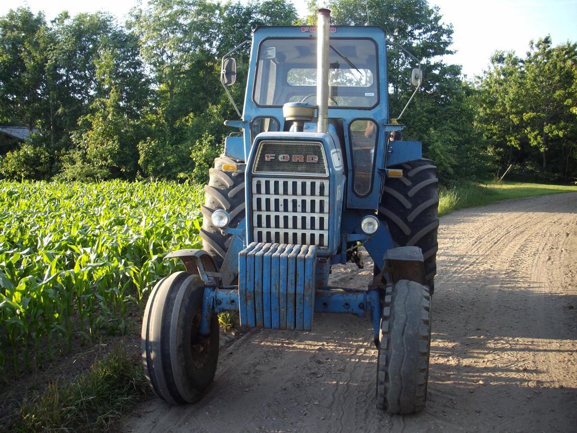 Ford 8600 billede 26