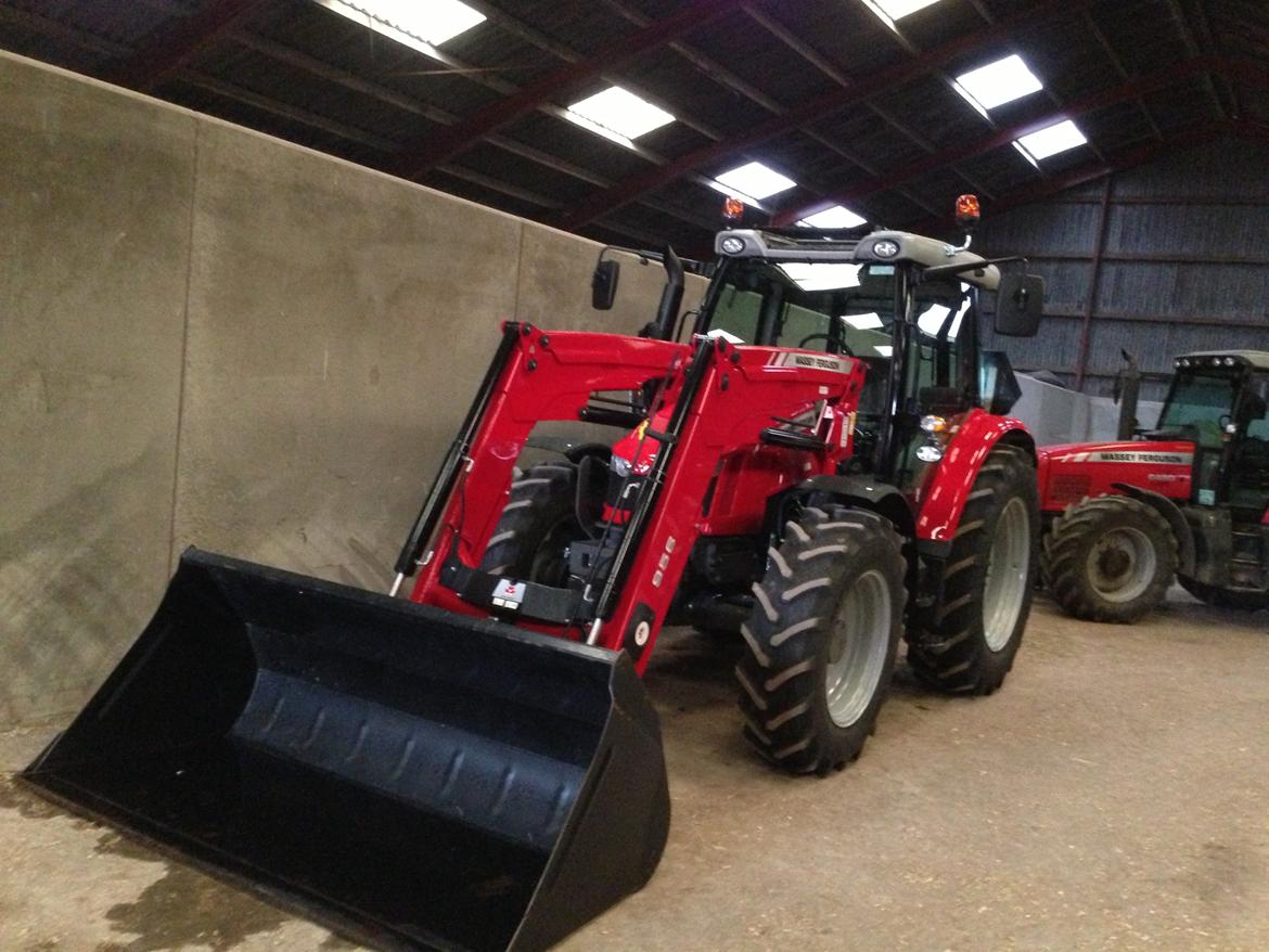 Massey Ferguson 5610 dyna 4 billede 14