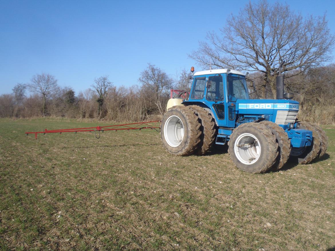 Ford 8210 - sprøjtehjul..... billede 22