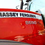 Massey Ferguson 8690 dyna vt
