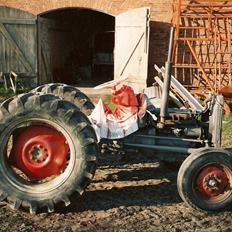 Massey Ferguson 135 Benzin