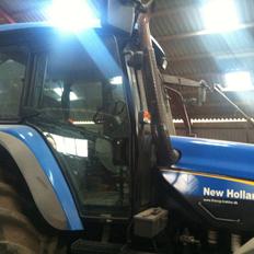 New Holland tm 155