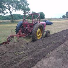 David Brown 990 Implematic