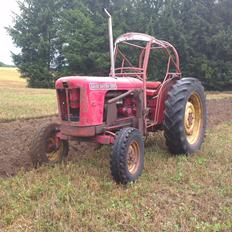 David Brown 990 Implematic