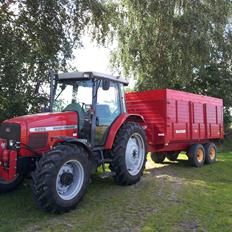 Massey Ferguson 4255