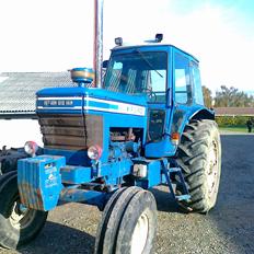 Ford 8700 2WD