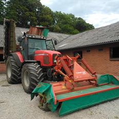 Massey Ferguson 8250