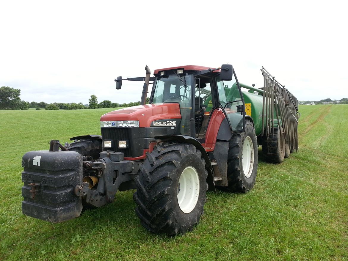 New Holland G240 billede 17